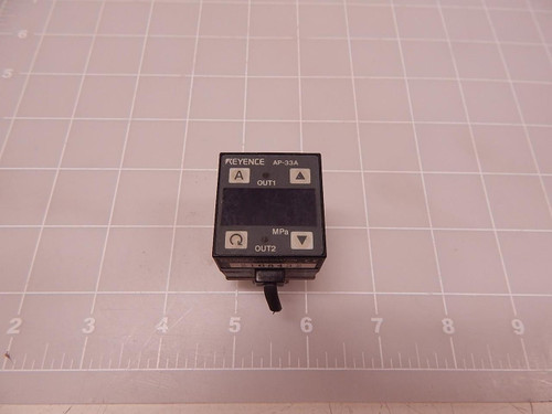 KEYENCE AP-33A PRESSURE SENSOR T82474