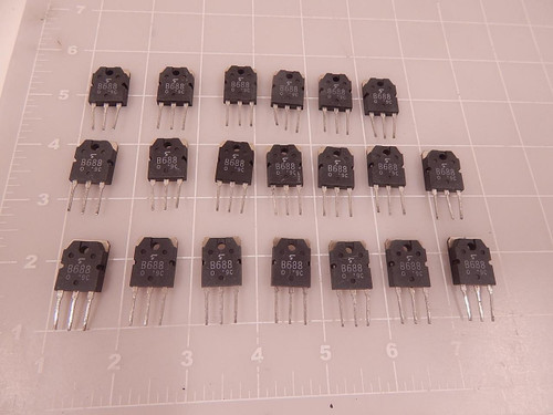 LOT OF 120 B688 TRANSISTORS T84812