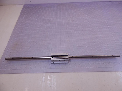 Thomson TWN8 OPN Linear Bearing W/ 24 In Rail T95113 For Sale