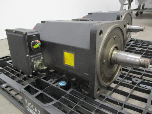 Fanuc 70/1200 AC Servo Motor 3 Ph 76 A 8 Poles 1200 RPM 170 V A06B-0303-B131 T123432 For Sale