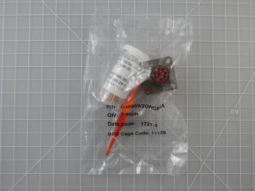 Deutsch D38999/20WC8SA    Circular MIL Spec Connector DTS 8 C 8 # 20 SK w/ Circular MIL Spec Contacts For Sale