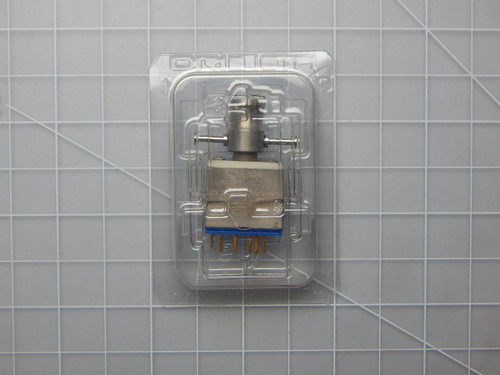 DRI Relays ST5M1454-002    Polarized Relay 28 VDC 500 Ohms +-10 % 5 A For Sale