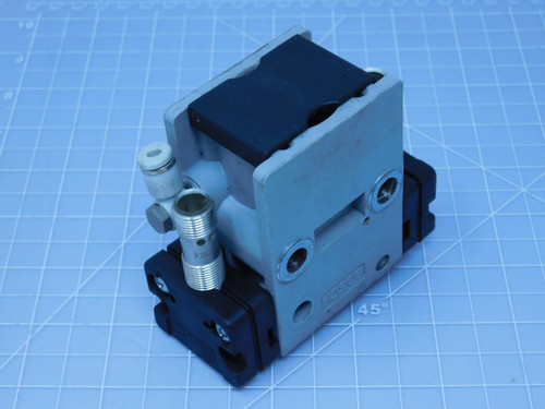 Bosch 3843120470    Pneumatic Latch Stop Gate Module w/ Proximity Sensors For Sale