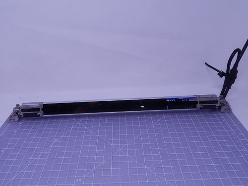 Keyence SL-V 10L-R    Receiver For Sale