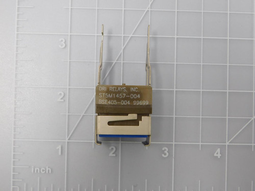 DRI Relays ST5M1457-004 BSE405-004   Plug-In Electrical Socket Assy A/C  9/13 For Sale