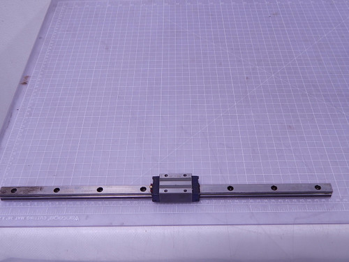 IKD LWHD 15    LM Guide Block Linear Trolley Cartridge with Rail 19 inch For Sale