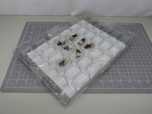 Lot of 7 Woodhead 1200900035 4R5F570005 Connector For Sale