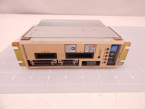 SANYO DENSKI PU0A015EM31S01 SERVO AMPLIFIER T75540