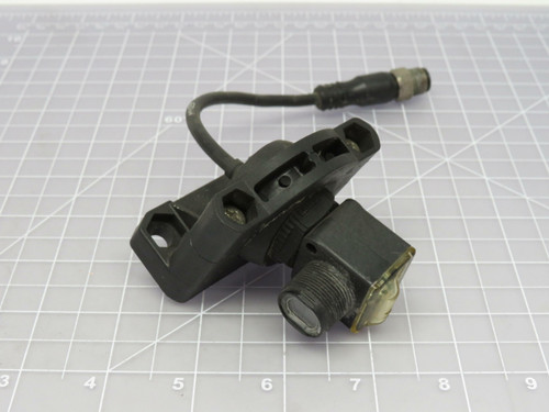 Allen-Bradley 42EF-P2JBB-F4 Ser A Photoelectric Sensor For Sale