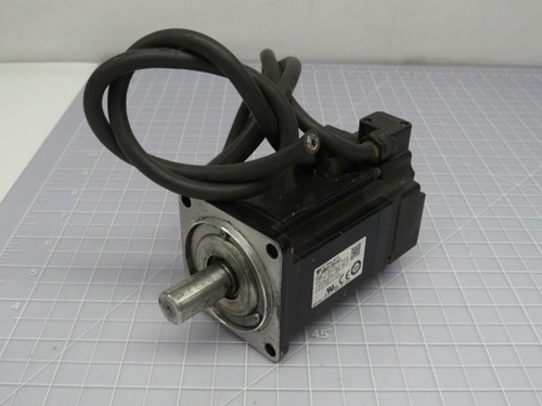 Yaskawa SGMAV-04A3A21  AC Servo Motor  For Sale