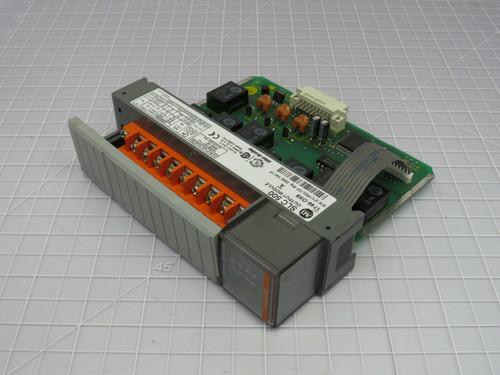 Allen-Bradley 1746-OX8 Ser A SCL 500 Output Module For Sale