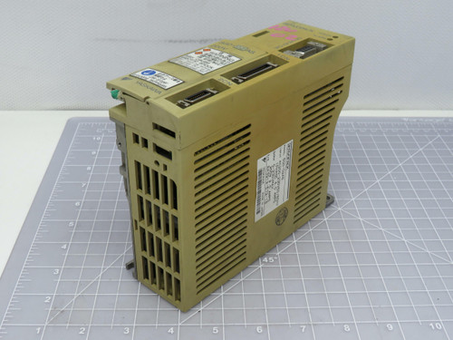 Yaskawa SGD-02AS  Servo Driver 0-230 VMAX 200W 2.0A For Sale
