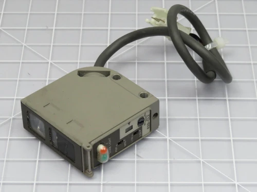 E3S-CL2 PHOTOELECTRIC SENSOR SWITCH TK161