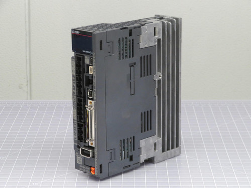 MITSUBISHI MR-J4-10A AC SERVO DRIVER 100W 3PH170V 0-360HZ 1.1A T191628