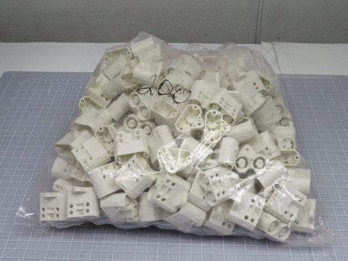 Lot of 400 Commscope  775068-1  Connectors  For Sale