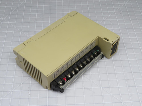 Omron  C200H-OC221  General Purpose Output Unit Module  For Sale