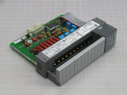 ALLEN BRADLEY 1746-IO12 COMMUNICATION I/O MODULE T207097