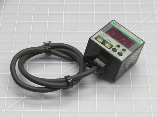 Sunx  DP-20  High-performance Digital Pressure Sensor  For Sale