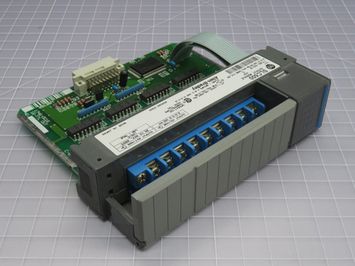 Allen Bradley  1746-0G16   SLC 500 Output Module  For Sale
