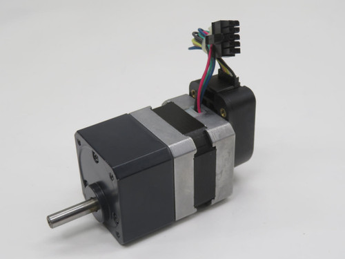 ORIENTAL P0106-9012KGME 1000031213 VEXTA 2-PHASE STEPPING MOTOR T228089