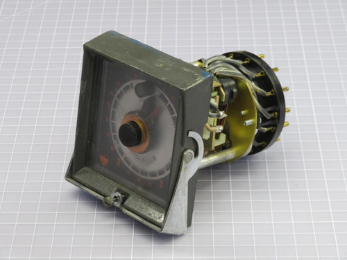 Eagle Signal  HP53A6  HP5 Cycl-Flex Series Reset Timer  For Sale