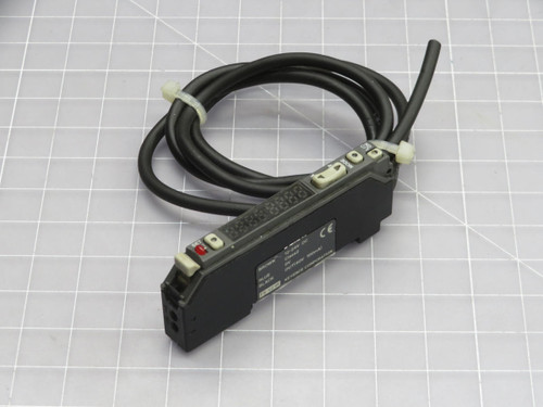 KEYENCE  FS-V21R  AMPLIFIER  For Sale