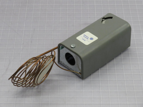 JOHNSON CONTROLS  A19ADB-38C  TEMPERATURE CONTROL  For Sale