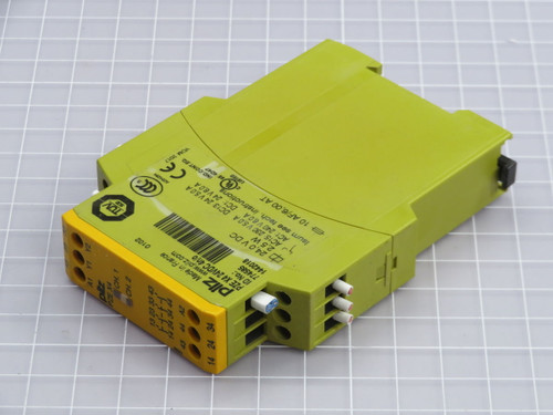 PILZ  PZE X4 24VDC 4N/O 774585   For Sale