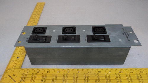 SIEMENS S30807-E6224-X-6 AC DISTRIBUTION PANEL T9723