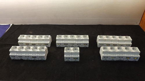 LOT OF 27 LUTZE 680572 ST-3/S SOCKETS 16A 250V T21909