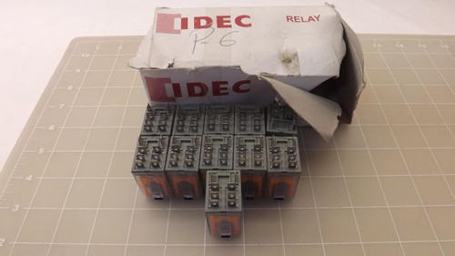 LOT OF 11 IDEC RR2P-U RELAYS T24460