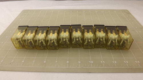 LOT OF 10 IDEC RR2P-U 24 V AC RELAYS T26640