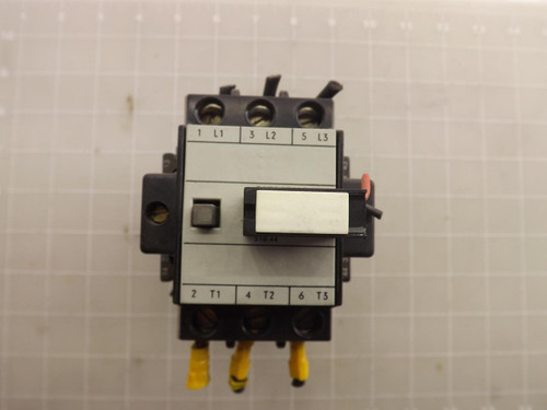 SIEMENS 3TB44 17-0B CONTACTOR T45670