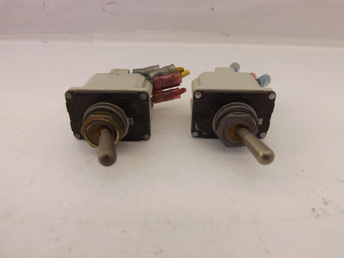 LOT OF 2 8501K9 MS24524-22 TOGGLE SWITCHES T42867