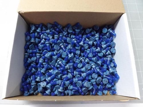 LOT OF 440 100004654 J99M1405 MINIATURE LIGHT BULBS