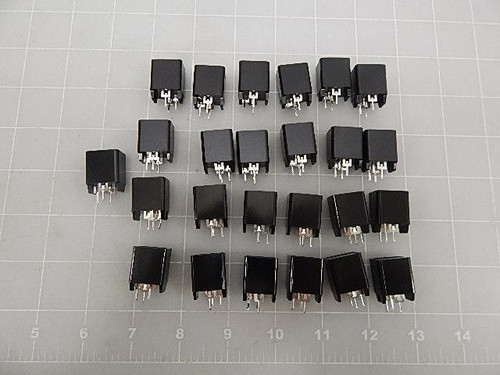 LOT OF 25 24019477 0463 IR5M RELAYS T58483