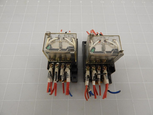 LOT OF 2 OMRON LY4N-D2 2534Y4 24 VDC RELAYS W/ SOCKETS T59579