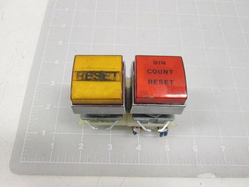LOT OF 2 9001 KA-2 ROTARY SWITCH W/ CONTACT BLOCK T61986