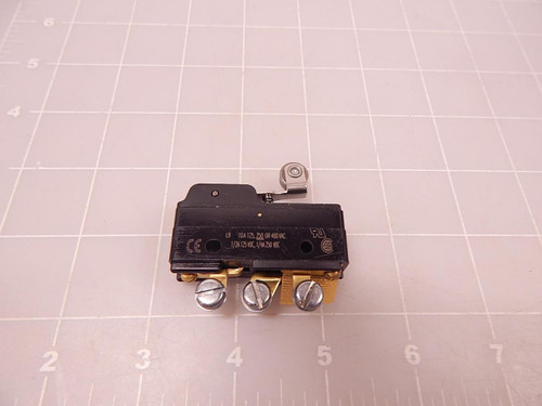 HONEYWELL BZ-2RW82215-P12 BASIC / SNAP ACTION SWITCHES LARGE BASICS Z PLUNG LOC 10 A 125 250 OR 480 VAC T79365