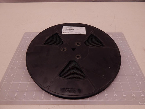 LOT OF 1000 POWER INTEGRATIONS TNY264GN-TL AC/DC CONVERTERS 6W 85-265 VAC 9W/230 VAC T80416