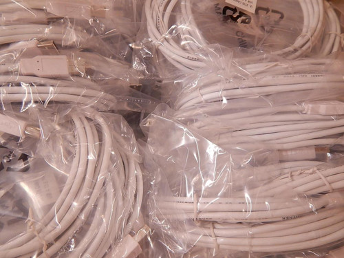 LOT OF 80 USB-AB2828-10 USB A TO TYPE B CABLE T84102