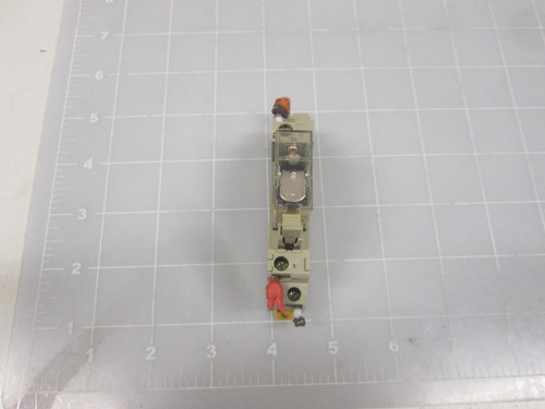 OMRON G2R-1-SN RELAY W/ SOCKET T65538