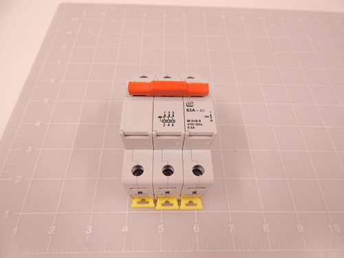 LOT OF 3 CBI 63A-C1 CIRCUIT BREAKERS T85092