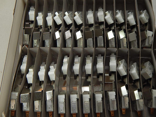 D45BRWAA 40T85 MICRO SWITCH T87590
