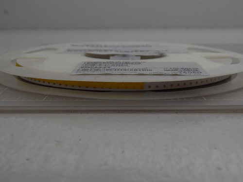 LOT OF 5000 YAGEO RC0603JR-07100RL THICK FILM RESISTORS - SMD 100 OHM 5 % T88473