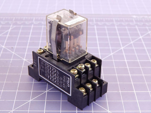 Lot of 4 Omron, Fuji HH54P, TP514X Relays w/ Socket For Sale