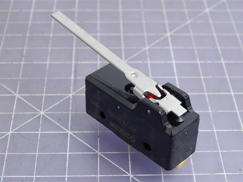 Lot of 200 Micro Switch BA-2RV-A4 Basic / Snap Action Switches 20 A 2.5 " Flat lever Screw Terminals T102838 For Sale