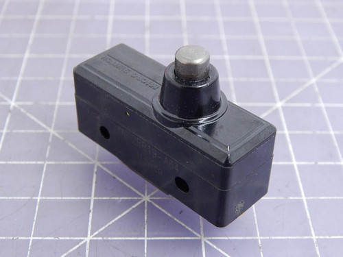 Lot of 25 Micro Switch YA-2RB19-A64 Basic / Snap Action Switches SP-NO CIR 20A 250Vac OVTR Pin Plung ACTR T102842 For Sale