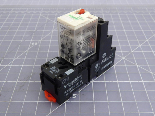 Schneider Electric, Telemecanique RXZE2S111M, RXM2AB1F7 Relay w/ Socket T101216 For Sale
