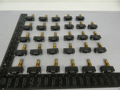 Lot of 29 Honeywell WZ-2RQ18T Basic / Snap Action Switches LARGE BASICS T103100 For Sale